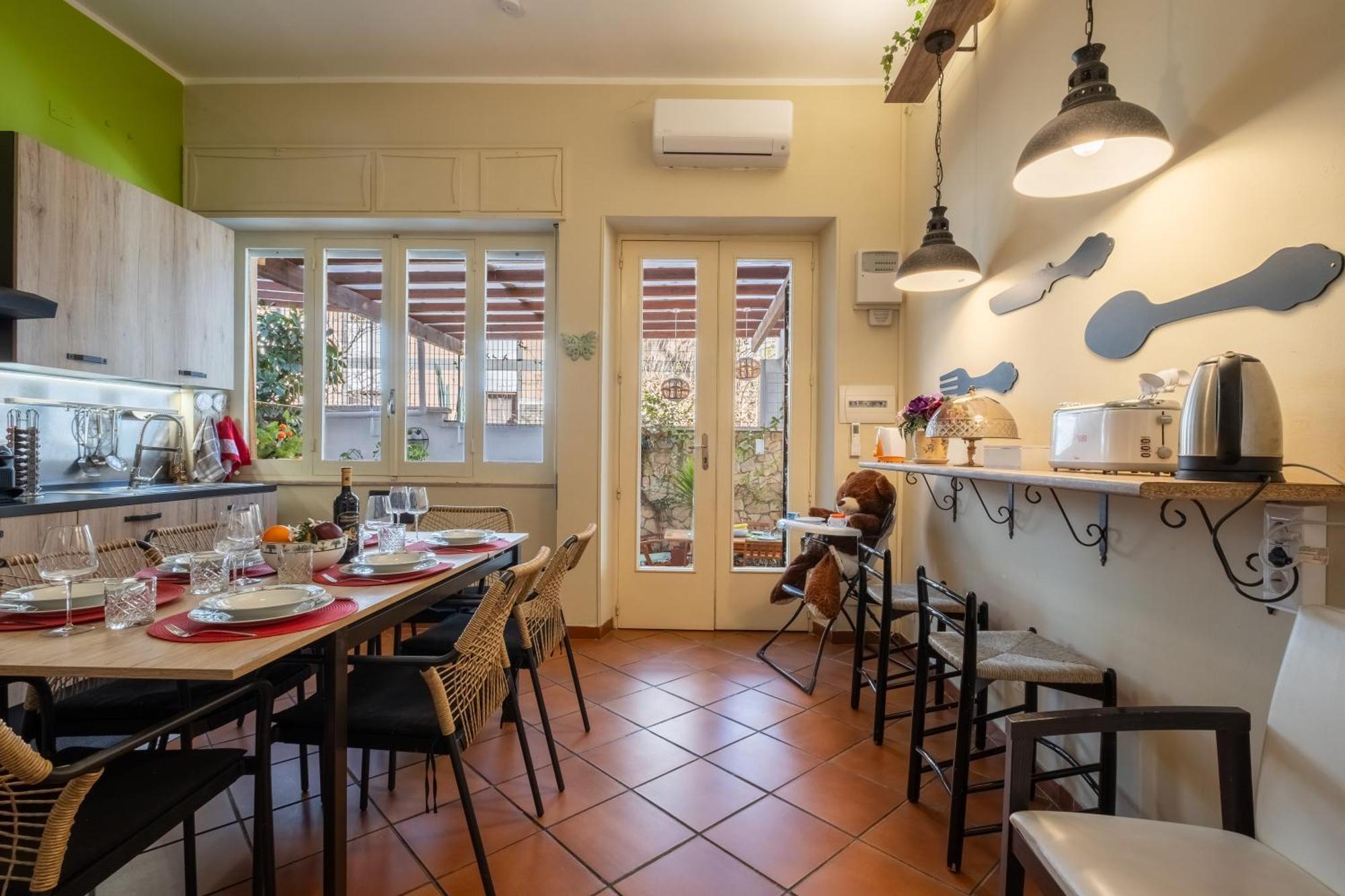 Elegante Villa Lu' Centro Citta A 10 Minuti Dal Mare กาญารี ภายนอก รูปภาพ